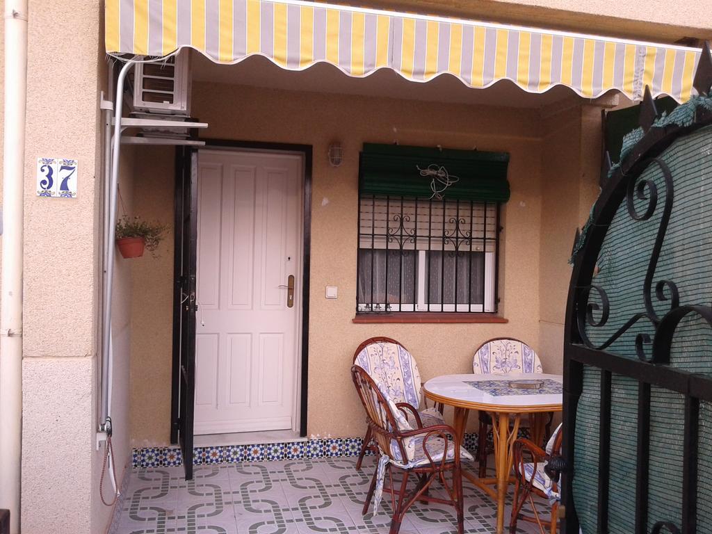 Apartement A La Mata Torrevieja Dış mekan fotoğraf