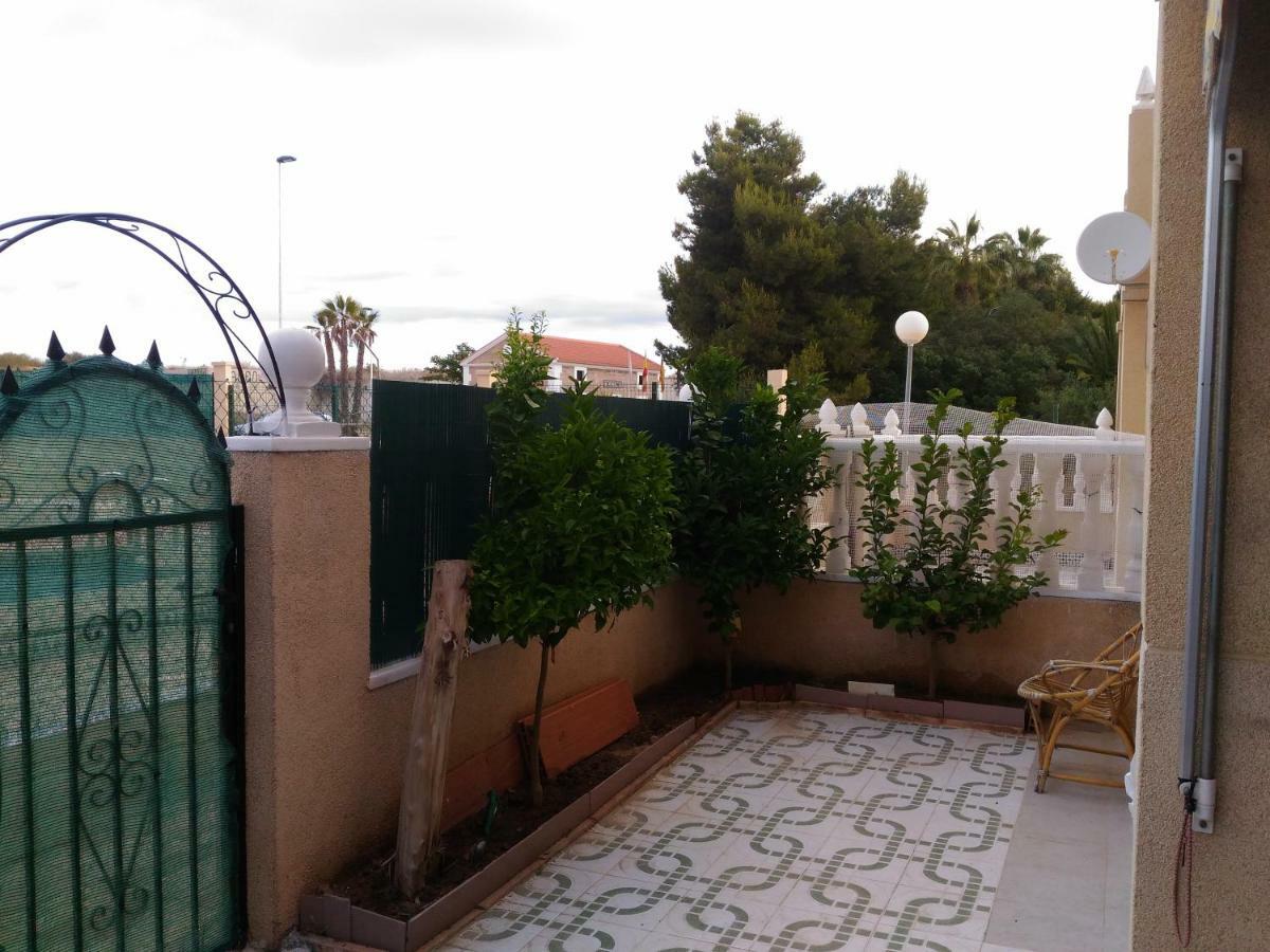 Apartement A La Mata Torrevieja Dış mekan fotoğraf